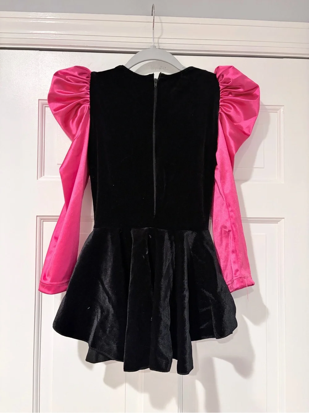 Revolution Dancewear “Crazy In Love” Costume Child Large Hot Pink Black